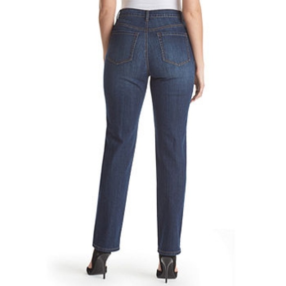 🌹NEW🌹GLORIA VANDERBILT - Amanda Classic Jeans - Picture 3 of 6